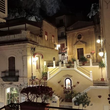 La Locanda チェファル エクステリア 写真